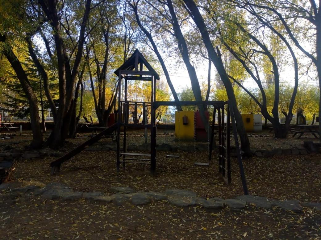 Camping Y Hostal El Ovejero El Calafate Exterior foto
